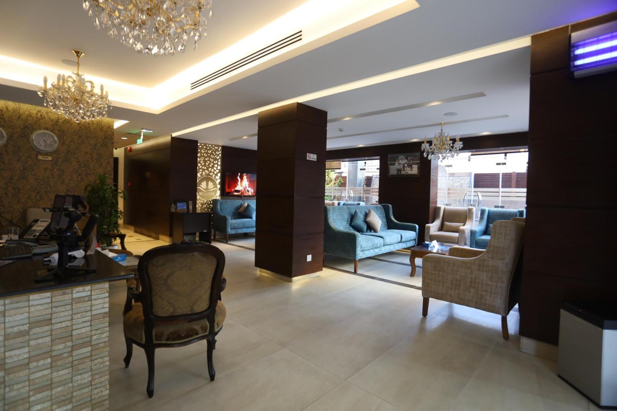 Naylover Hotel Suites Ammán Exteriér fotografie